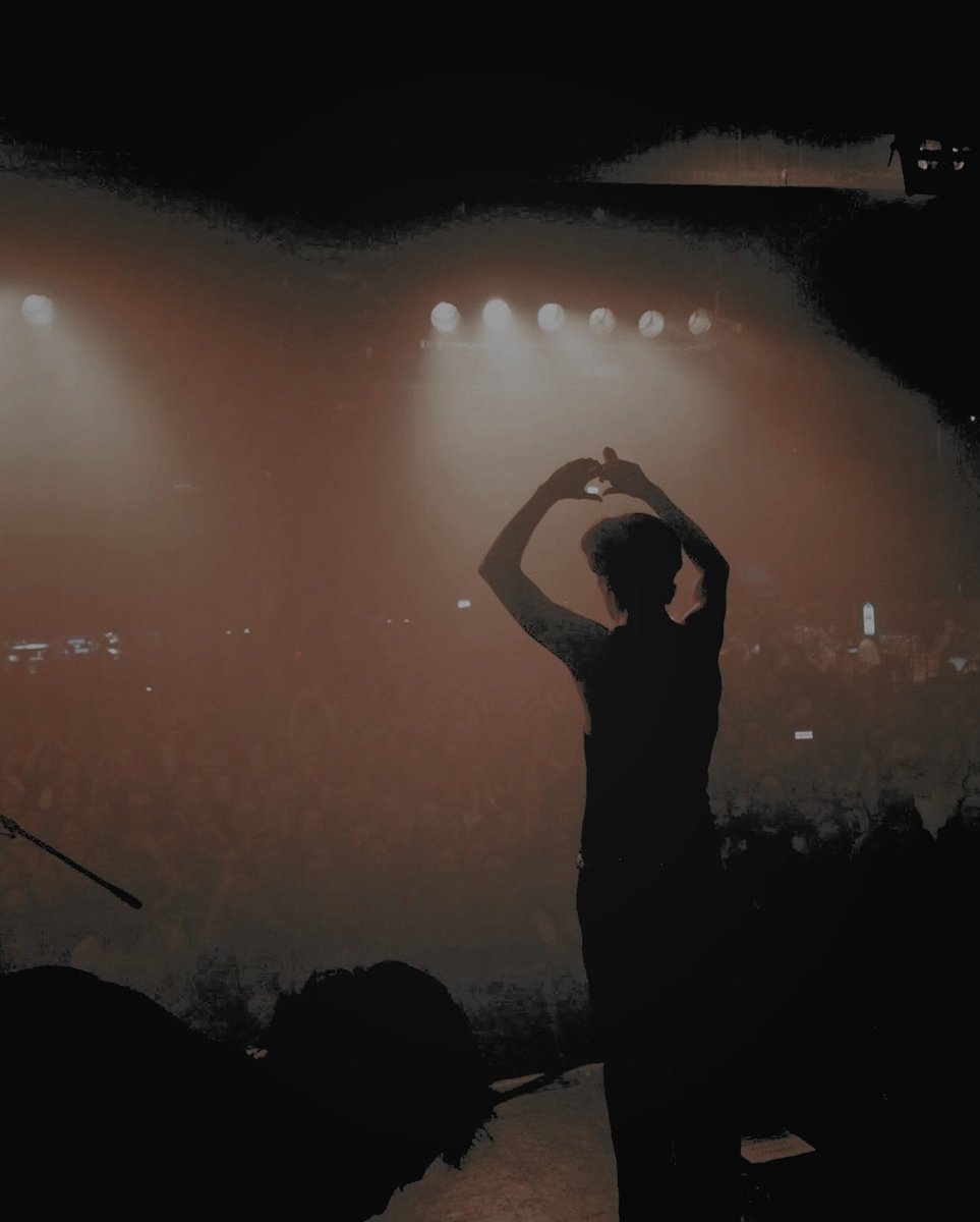 𝑬𝒁𝑹𝑨. tweet media