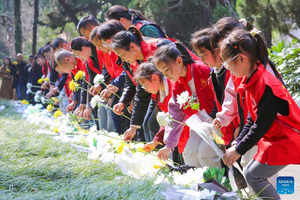 ChinaConsulateChicago tweet media