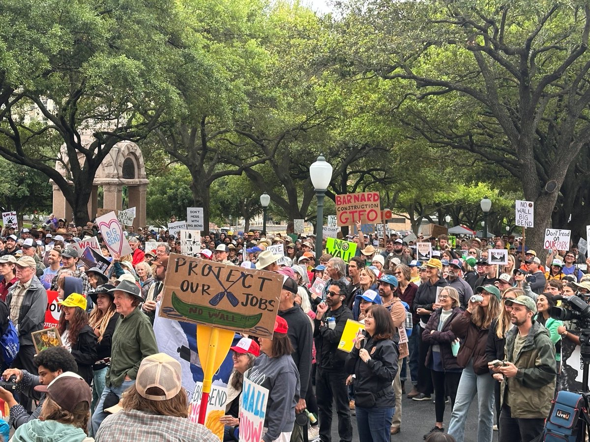 Lloyd Doggett tweet media
