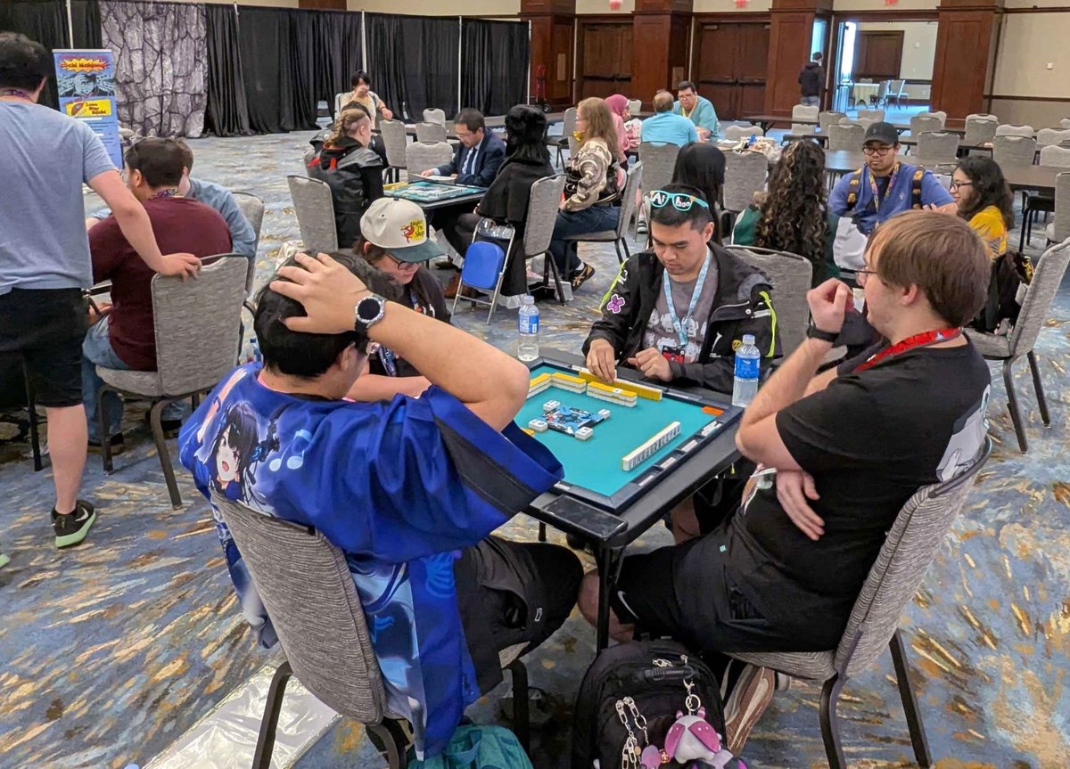 USARiichi's tweet photo. From coast to coast, Riichi mahjong was growing in the US this weekend! Clubs hosted events at conventions in California and Texas, Colorado had a huge beginners event, and Philadelphia hosted the media at their clubhouse. Great job to all the clubs sharing our favorite game! https://t.co/wPeurSbPxD