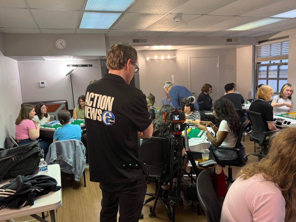 USARiichi's tweet photo. From coast to coast, Riichi mahjong was growing in the US this weekend! Clubs hosted events at conventions in California and Texas, Colorado had a huge beginners event, and Philadelphia hosted the media at their clubhouse. Great job to all the clubs sharing our favorite game! https://t.co/wPeurSbPxD