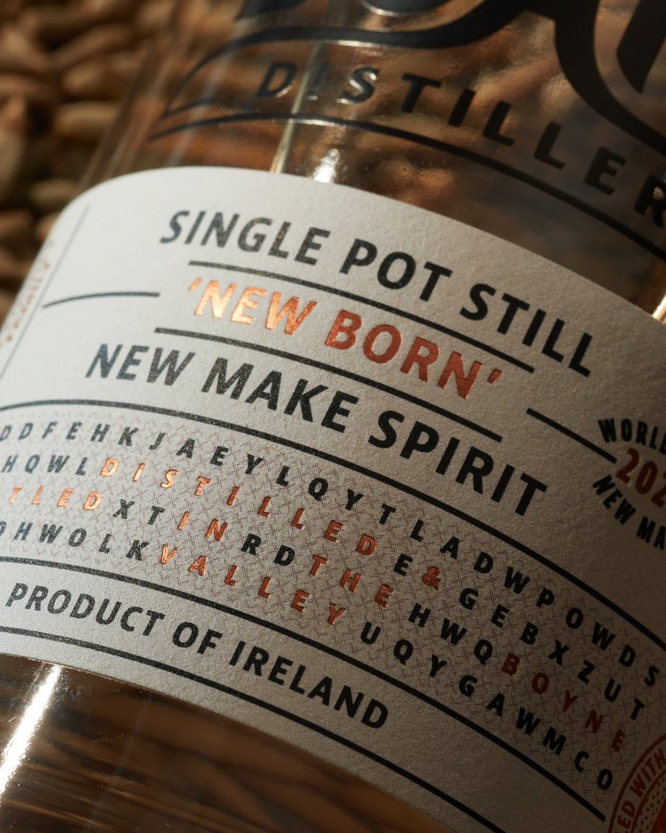 Boanndistillery's tweet photo. Born in the #BoyneValley
Boann's #SinglePotStill “New Born” New Make Spirit, is crafted from a mash of 40% malted barley, 55% green barley, 3.75% oats &amp; 1.25% rye.

Find out more at https://t.co/6o1hcmSREP

#BoannDistillery #PotStill #NewMakeSpirit #MixedMashBill https://t.co/4jhmXqSOse