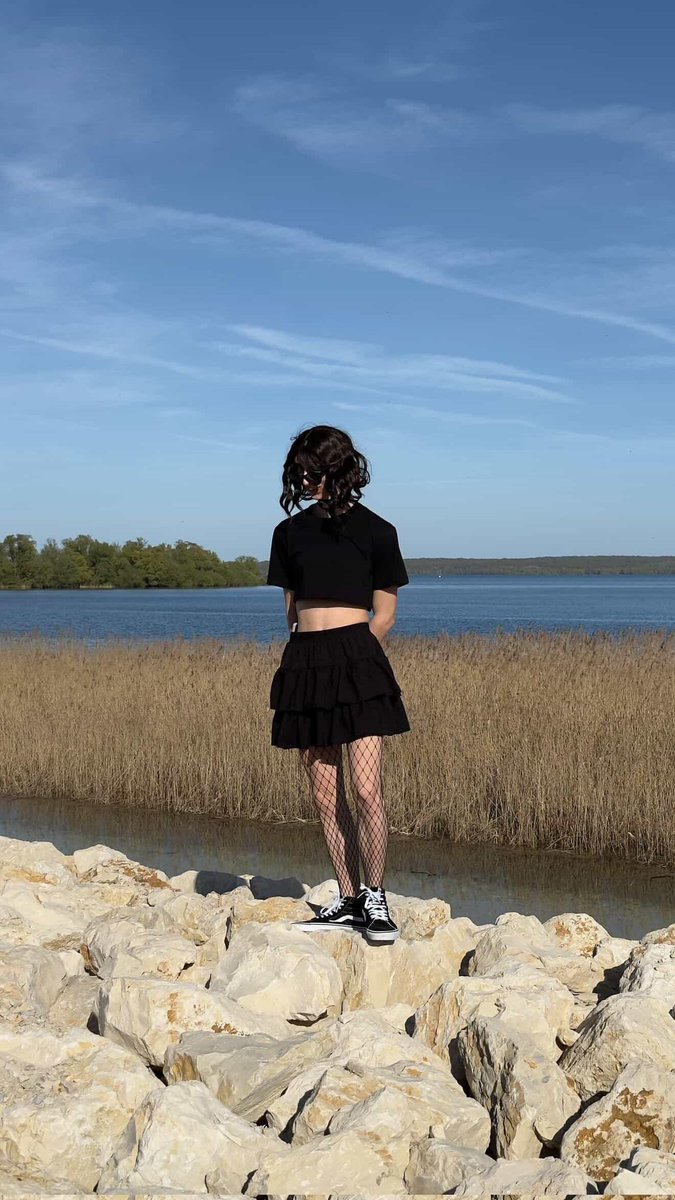 Squeaky✨🏳️‍⚧️ tweet media