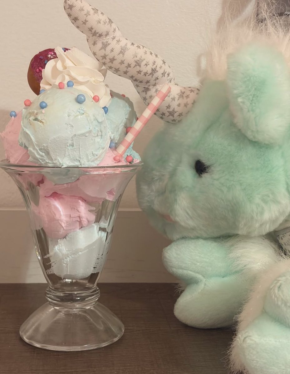 ## raine❕ tweet media