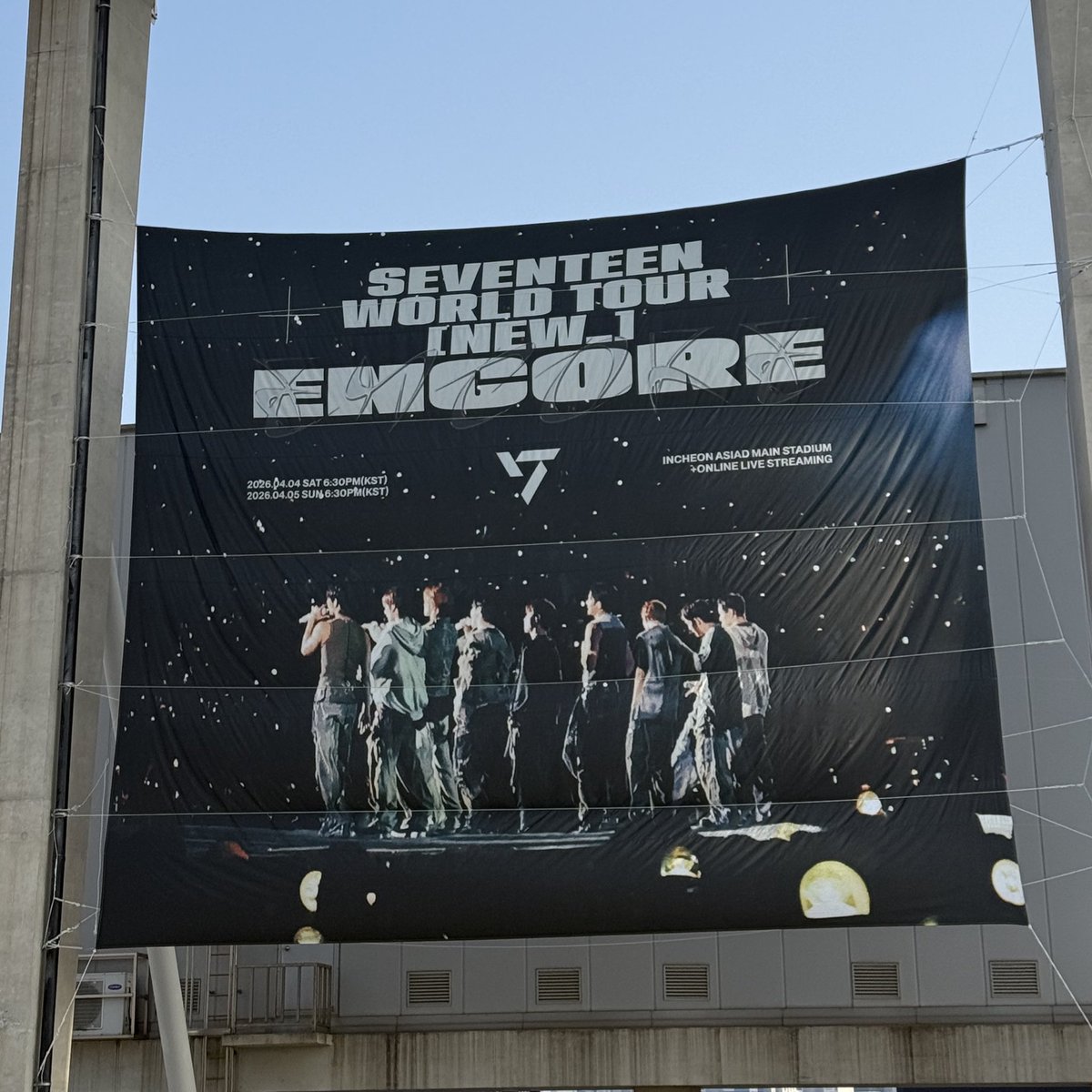 𝓂𝒶𝓎𝓊 tweet media