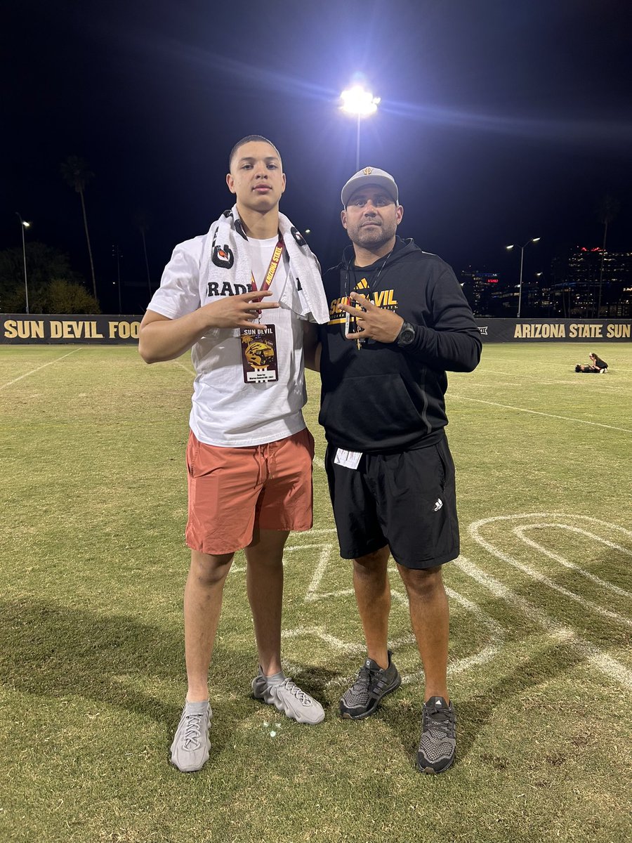 Sean Fox 4⭐️ tweet media