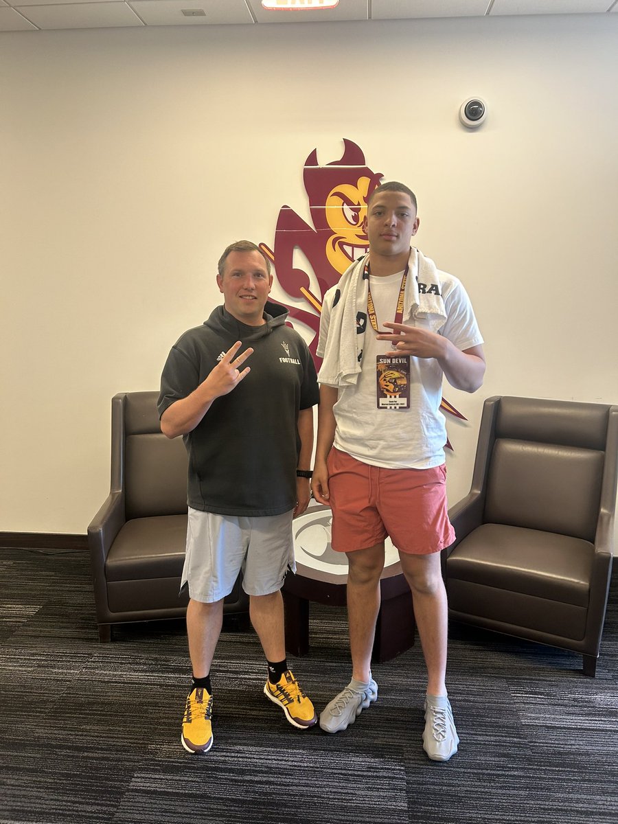 Sean Fox 4⭐️ tweet media