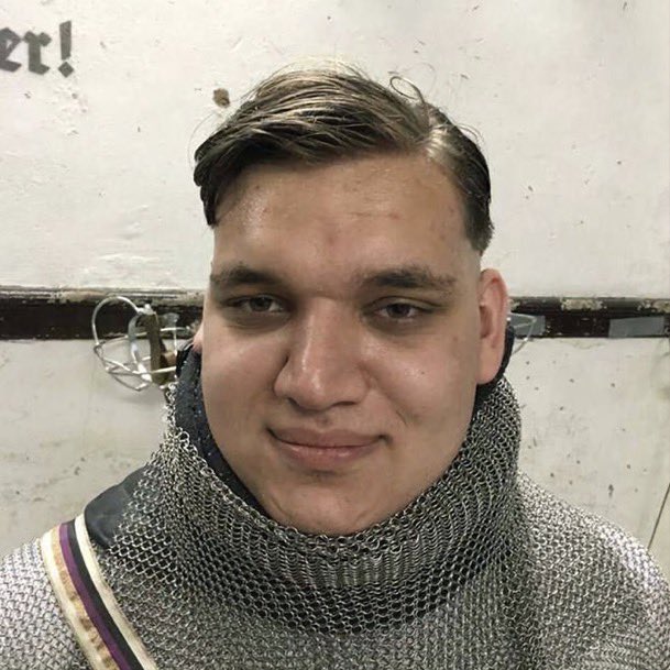 Вестник бури / Буревестник tweet media