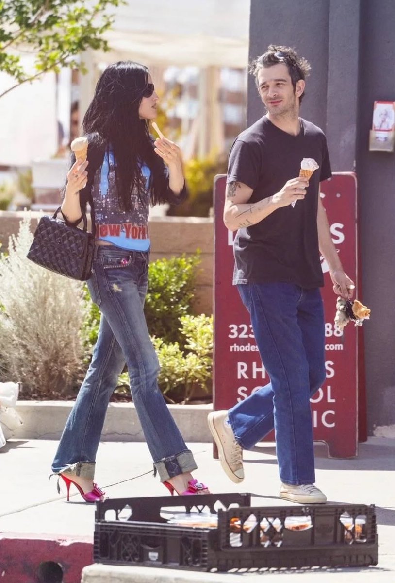 /ˈtinɑ/ ⎕ / tweet media