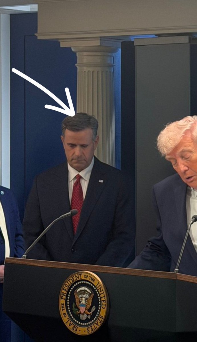 Transient tweet media