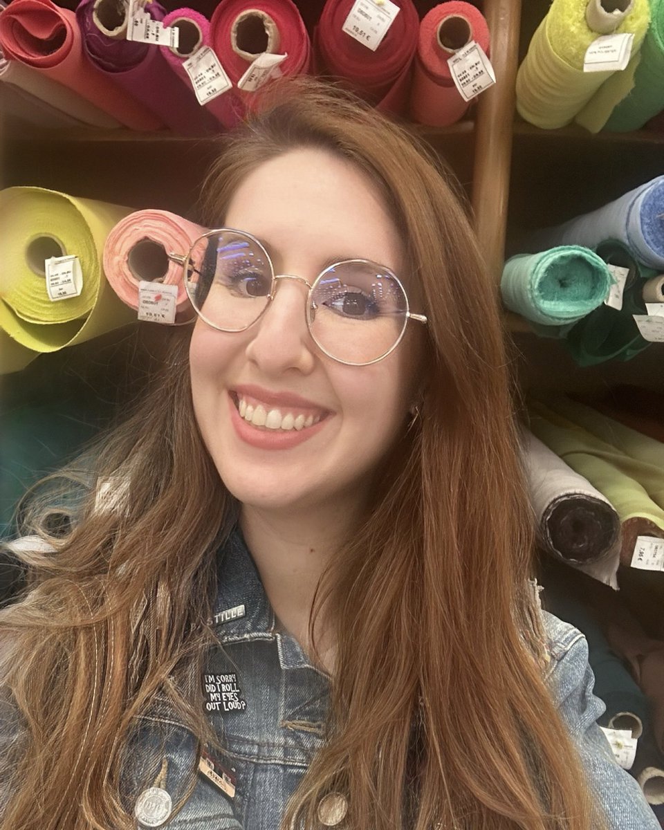 Zaeliam (Carlota) 🔜 WP Prague ⚡️ tweet media