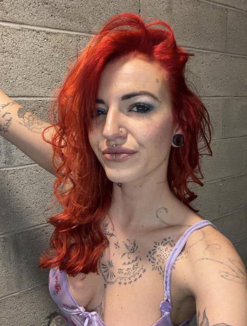 Adele🍓 tweet media