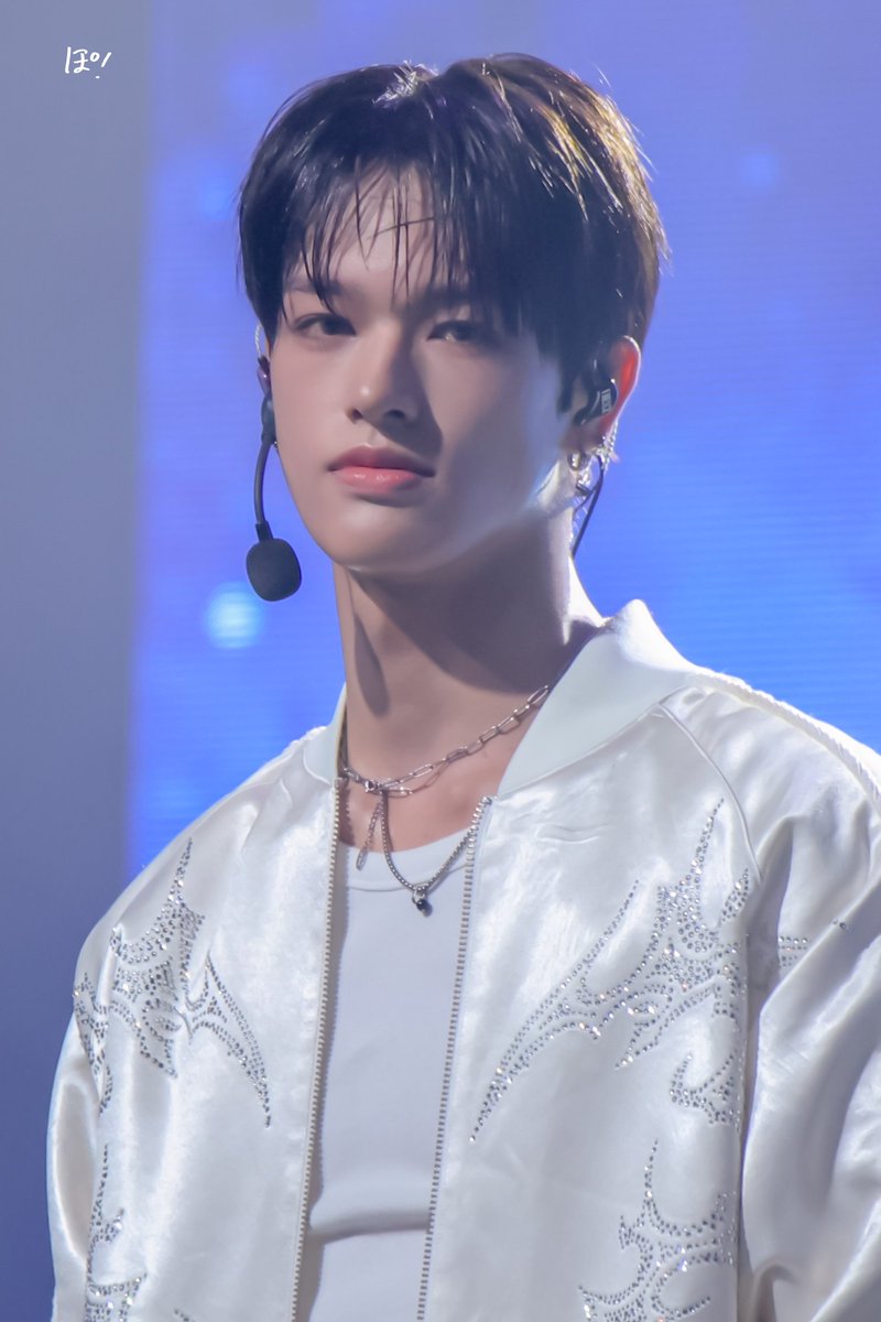 O6l128's tweet photo. 260329 ONE BEAT in HK HQ

세이타 왕자님..🥺

#NEXZ #SEITA #세이타 https://t.co/FOHsJFfXSK