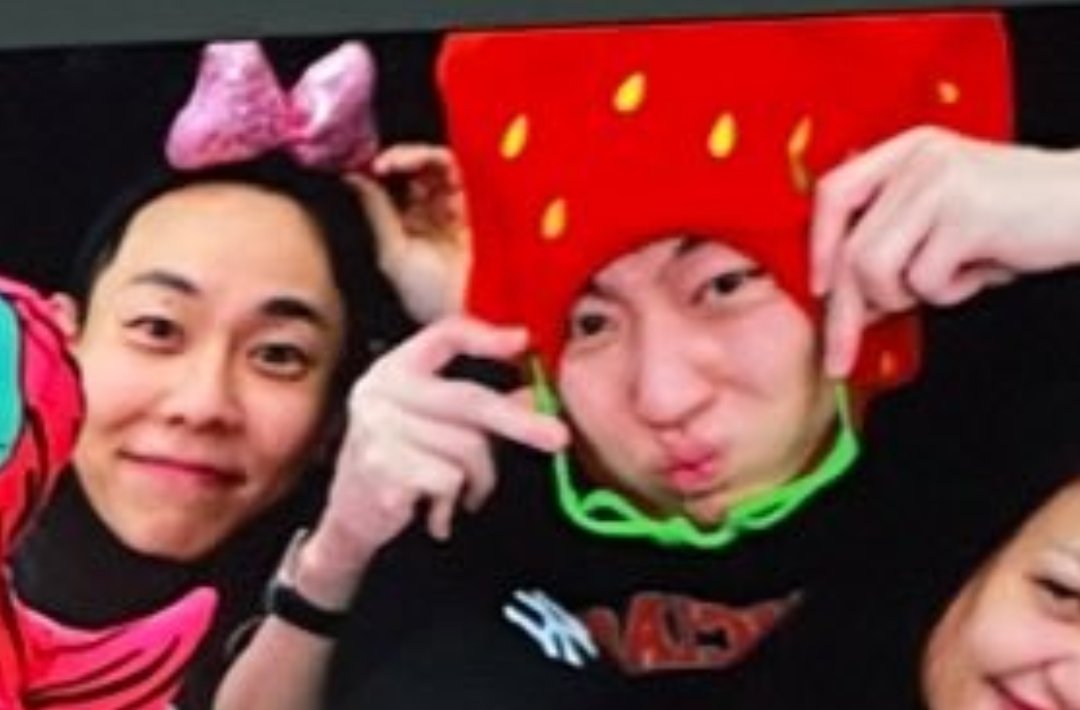 (working mode)• TEN's FREEDOM💜 tweet media