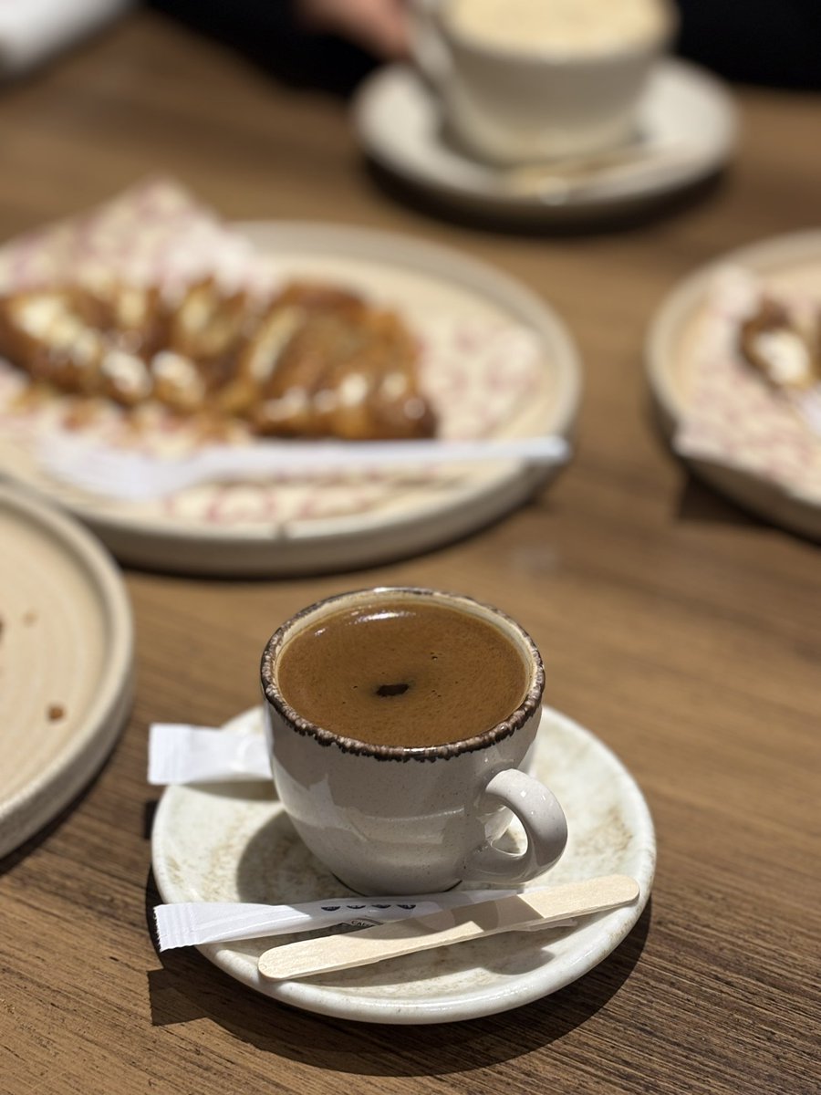 Es Lgwuel 🇱🇾 tweet media