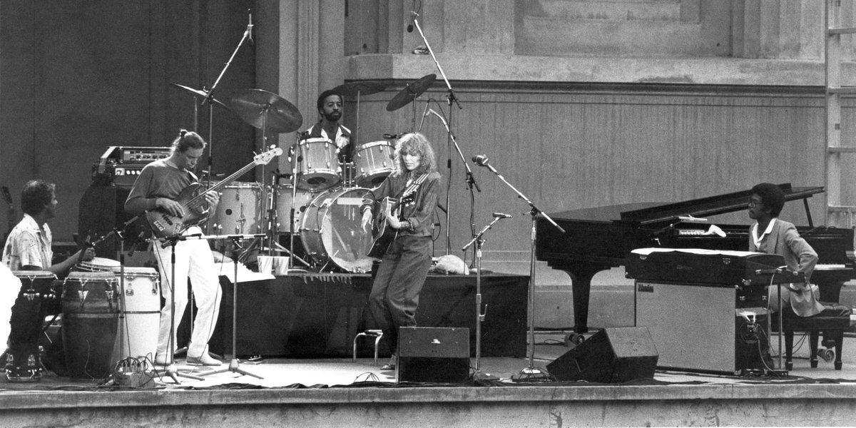 LuizSantosMusic's tweet image. Tony Williams performing with Joni Mitchell, Jaco Pastorius, Don Alias and Herbie Hancock at the Berkeley Jazz Festival held at the Greek Theatre in Berkeley, California on May 27, 1979. Photos by James Stokes. 
#jazz #rock #art