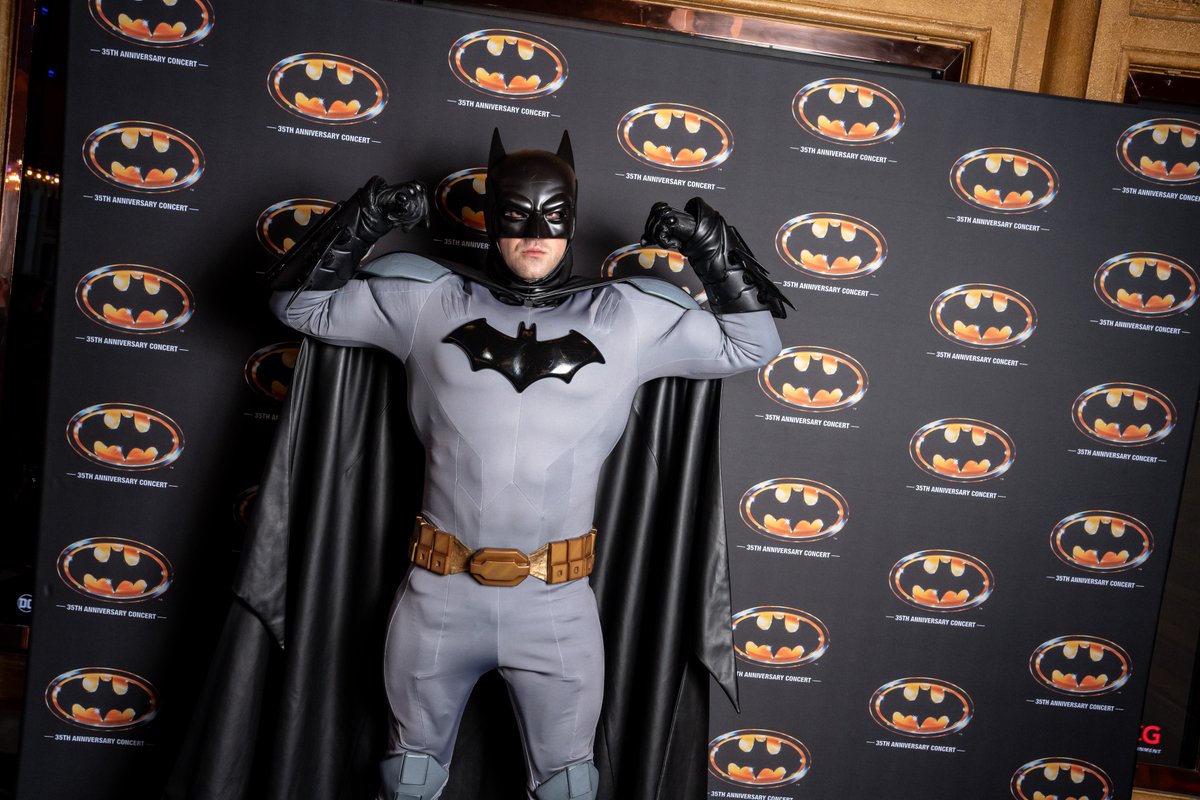 DCFilmsInConcert tweet media