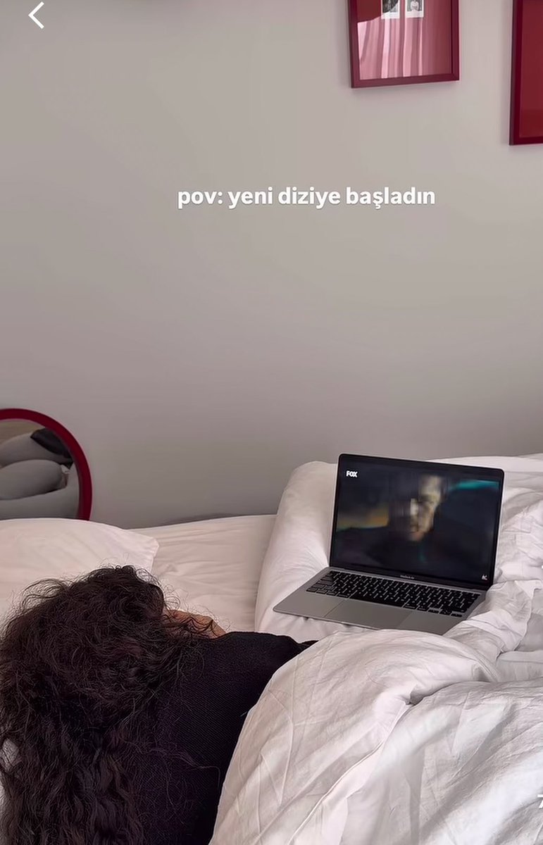 mademeoiiselle's tweet photo. yine son yaz yine yıllar sonra izlendiği için pişman olunmus ZAMANINDA NERDEYDİNİZ https://t.co/wCTmOC1kzx