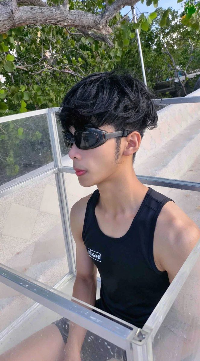 SGGayGungeBoi (🇯🇵Dec 21-28) tweet media