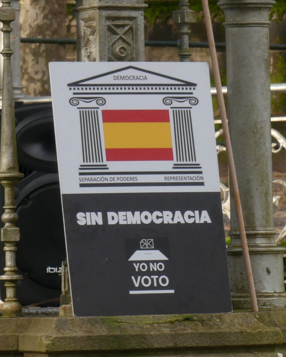 Junta Democrática de España tweet media