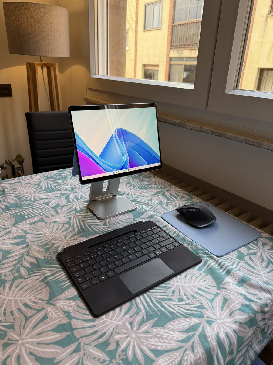 Microsofters tweet media