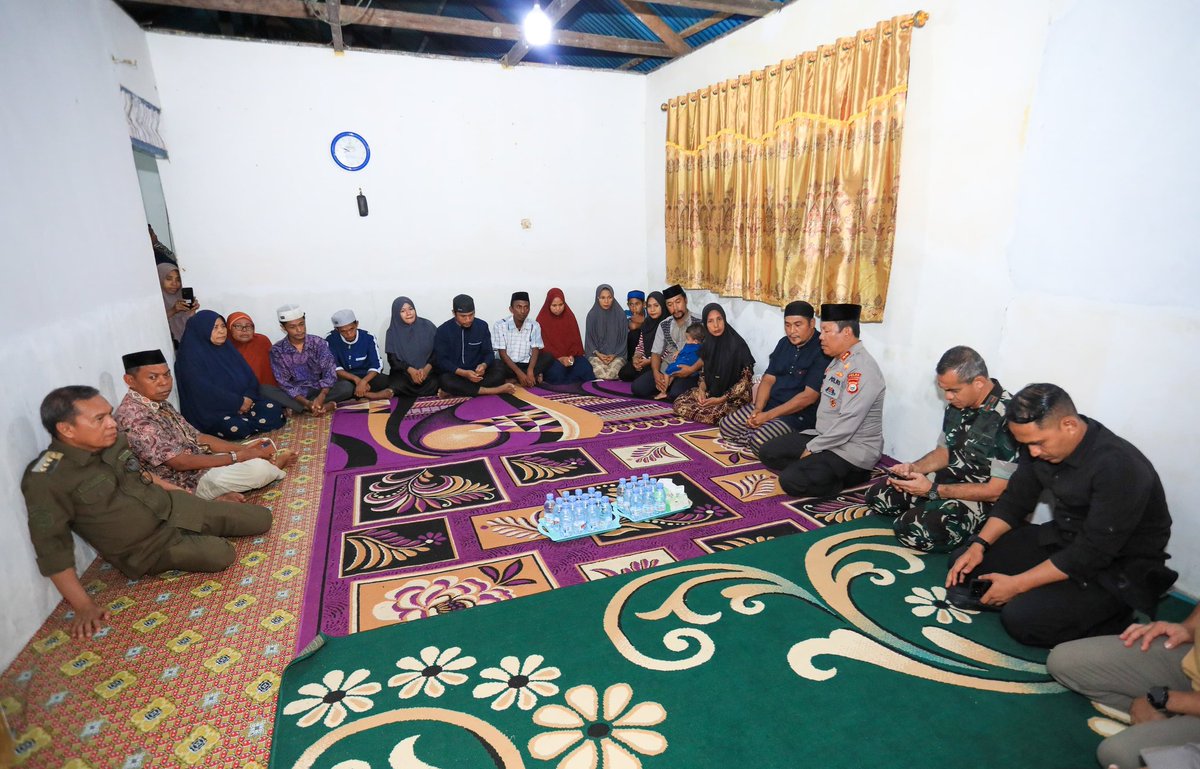 Irjen Pol. Drs. Waris Agono., M.Si tweet media