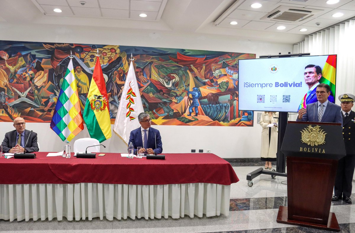 Rodrigo Paz Pereira tweet media