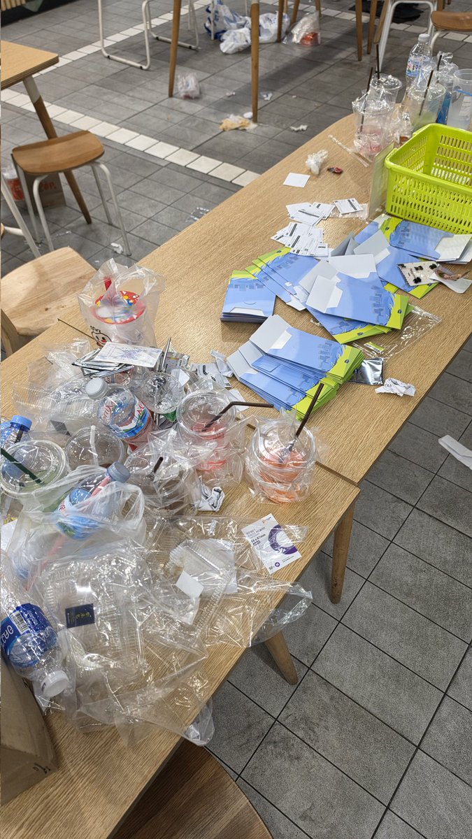 mincharm ◡̈ tweet media