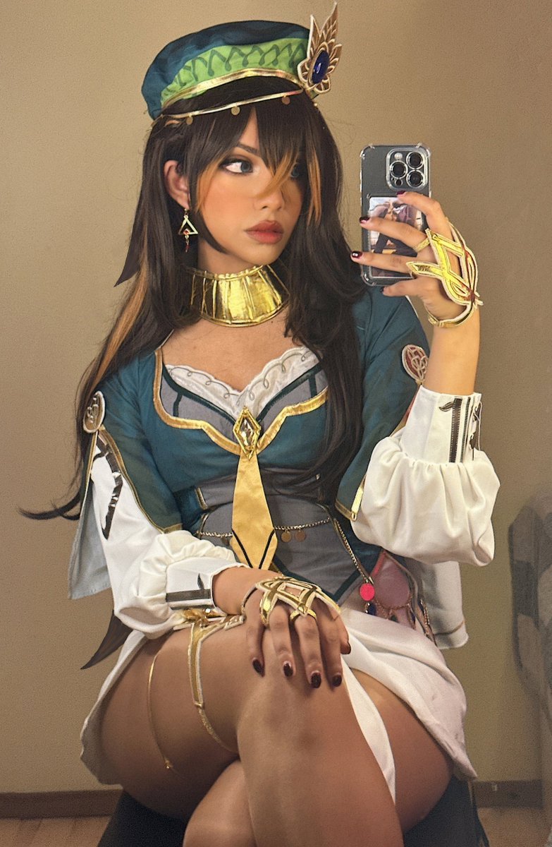brokuroos's tweet photo. happy birthday miss dehya, u will always be my favorite cosplay hehe https://t.co/fyTqFNvDmE