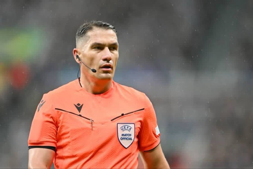 Goat💙❤️ tweet media