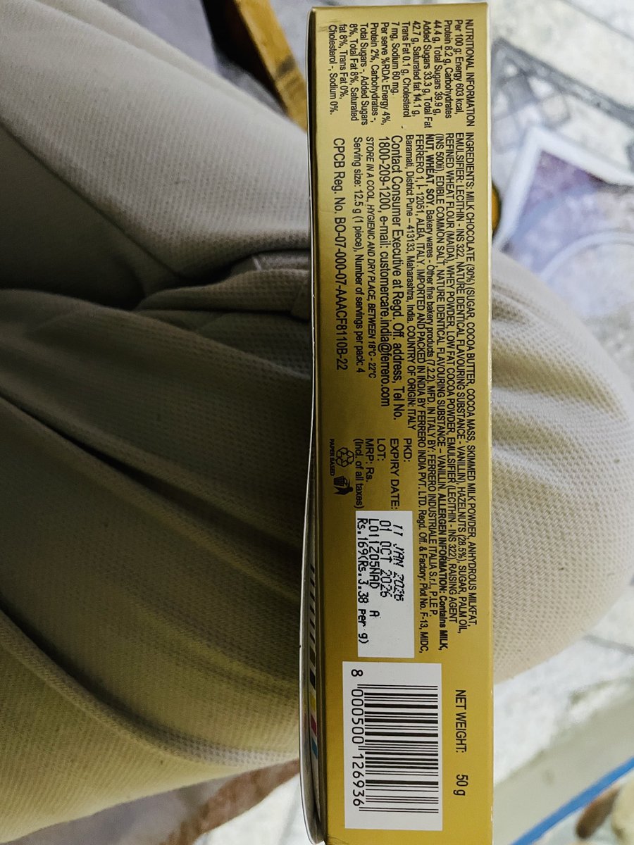 ak1651993's tweet photo. I have paid Rs 169 for 4 pieces of Ferrero Rocher, which means ₹ 42.25 per piece and what we are getting is Palm Oil in such a big brand.  @fssaiindia https://t.co/eUzu5zimbY