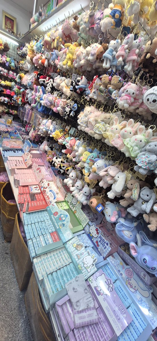 พี่ลิปโป้โอ้โหใหญ่จัง กะ น้องอลิสฟิตจุงเบย tweet media