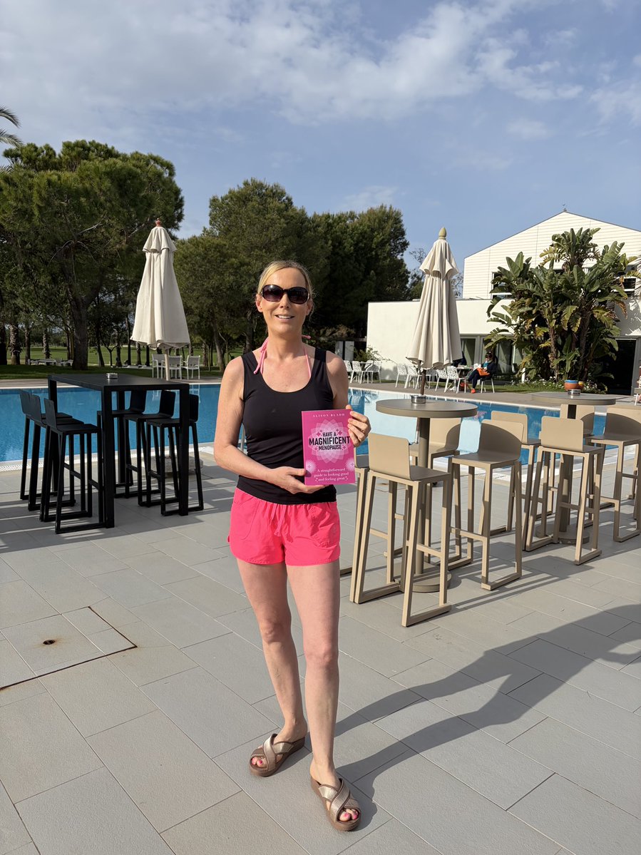 pinktearoom's tweet image. A few days in Portugal with my book Have a Magnificent Menopause to recharge my batteries, enjoy some sunshine and play a bit of golf ⛳️☀️💗
A little reminder that rest matters too.
👇
alisonbladh.com/book
#Menopause #Perimenopause #WomensHealth #GolfLife #Portugal