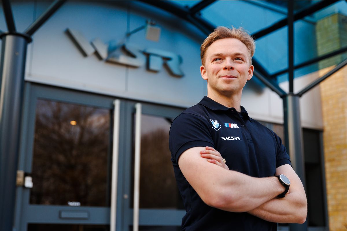 TheHardCompound's tweet image. Two familiar faces return to @Official_WSR for the 2026 @BTCC as race-winners @RacingRainford &amp;amp; Daryl DeLeon rejoin the @BMW outfit, the latter seeking to defend his Jack Sears Trophy with Dick Bennetts' record-breaking team.

Good luck chaps!

#BreakingNews #btcc #newyear #bmw