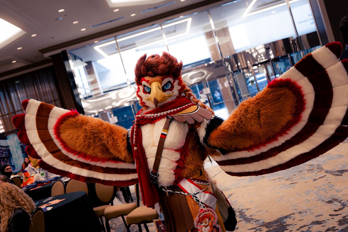LeRitoOrange's tweet photo. SOAR HIGH into a great week~ 🪽☀️

📸 @meboppo https://t.co/fXt7DnKACh