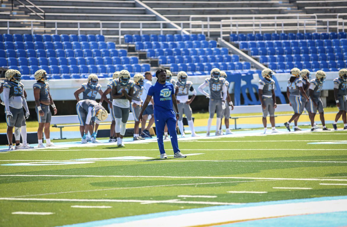 Devin Neely tweet media