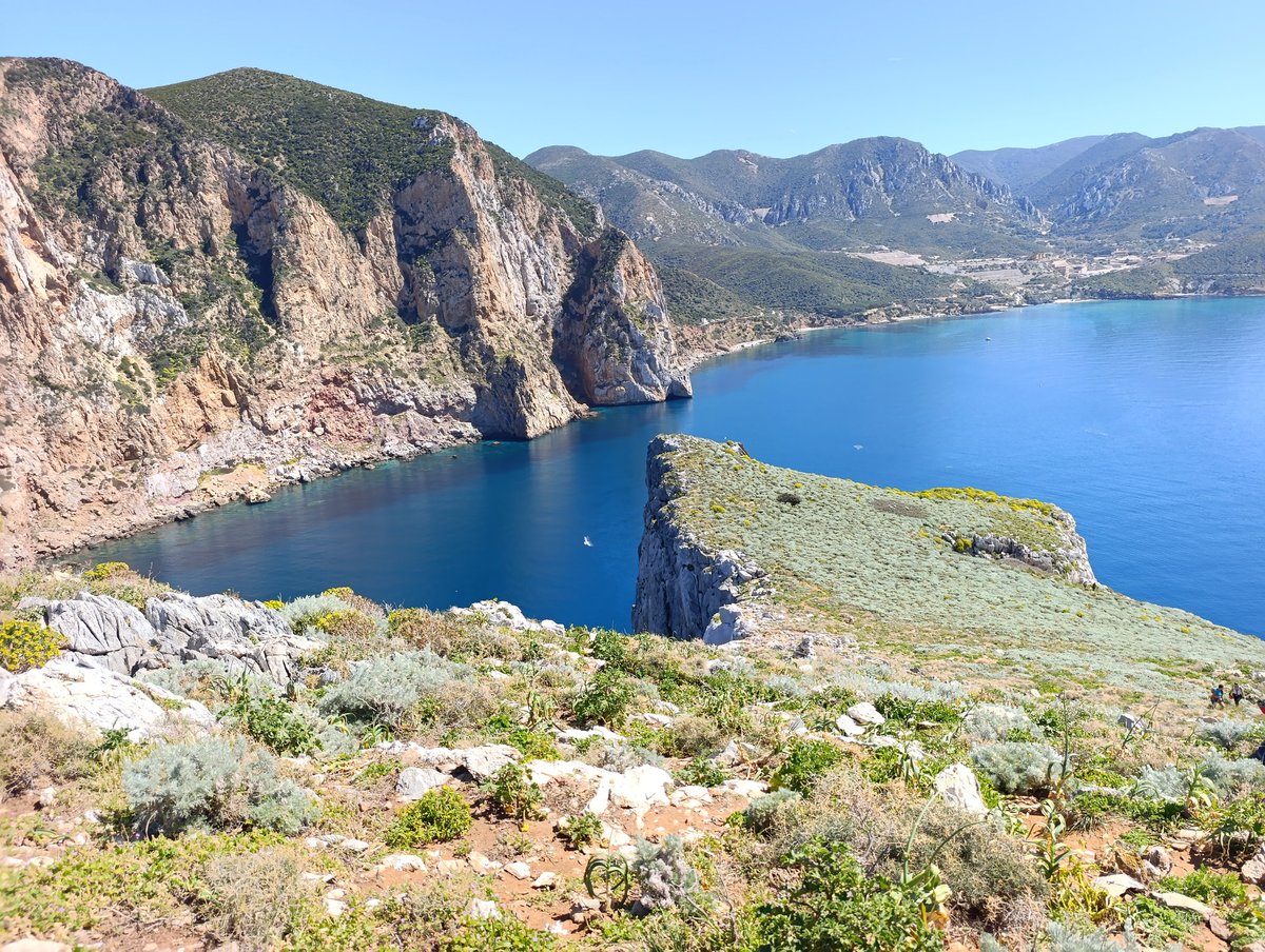 Maxximo570's tweet photo. Masua  vista dai 133 metri del Pan di Zucchero. https://t.co/roK3sm0fEl