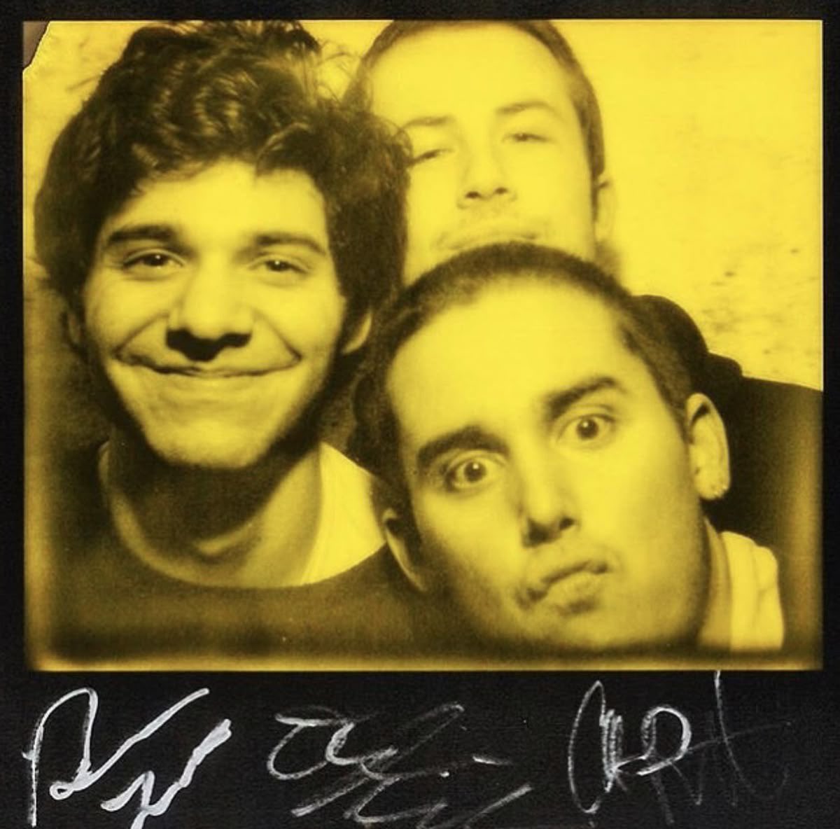 wallowcrave tweet media