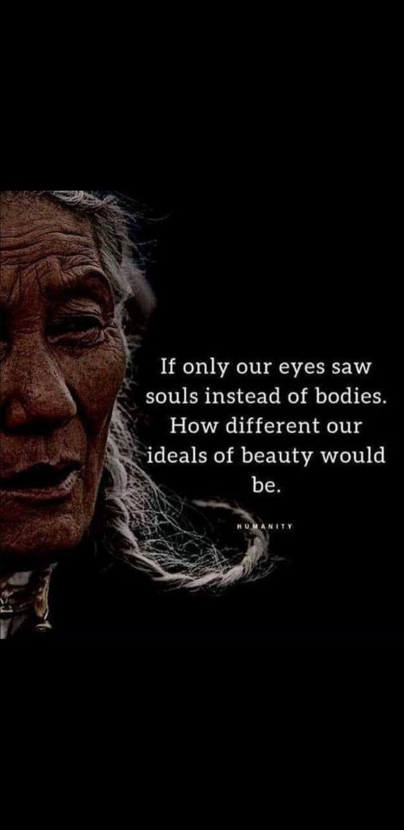 Lorraine Foley tweet media