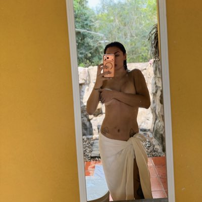 Renata tweet media