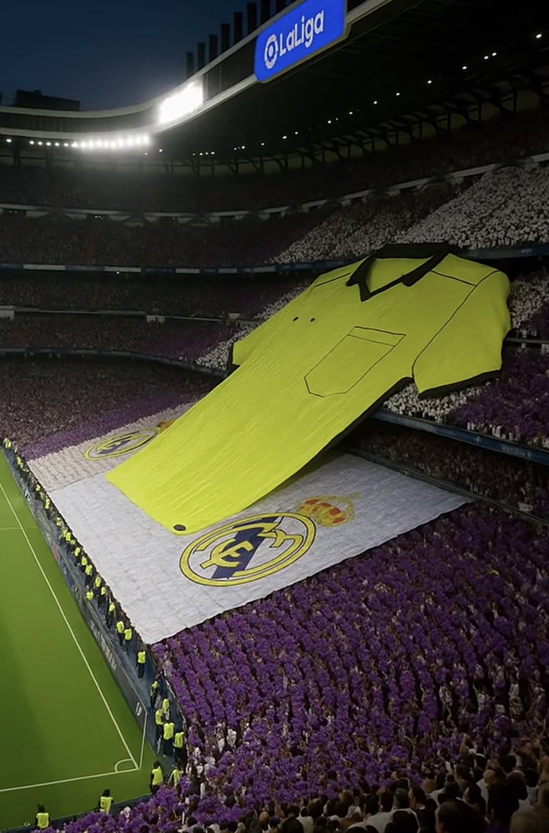 𝖤𝖫 𝖯𝖱𝖤𝖲𝖨𝖣𝖤𝖭𝖳 tweet media