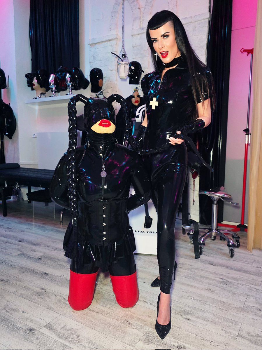 ♡Missy Van Licks♡ tweet media