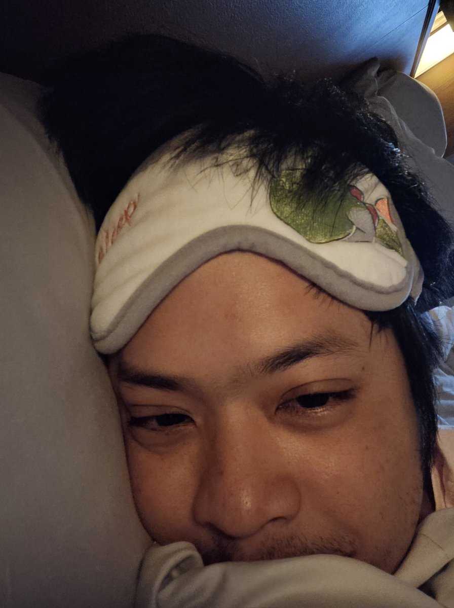 Saharuth Vongrungrot tweet media