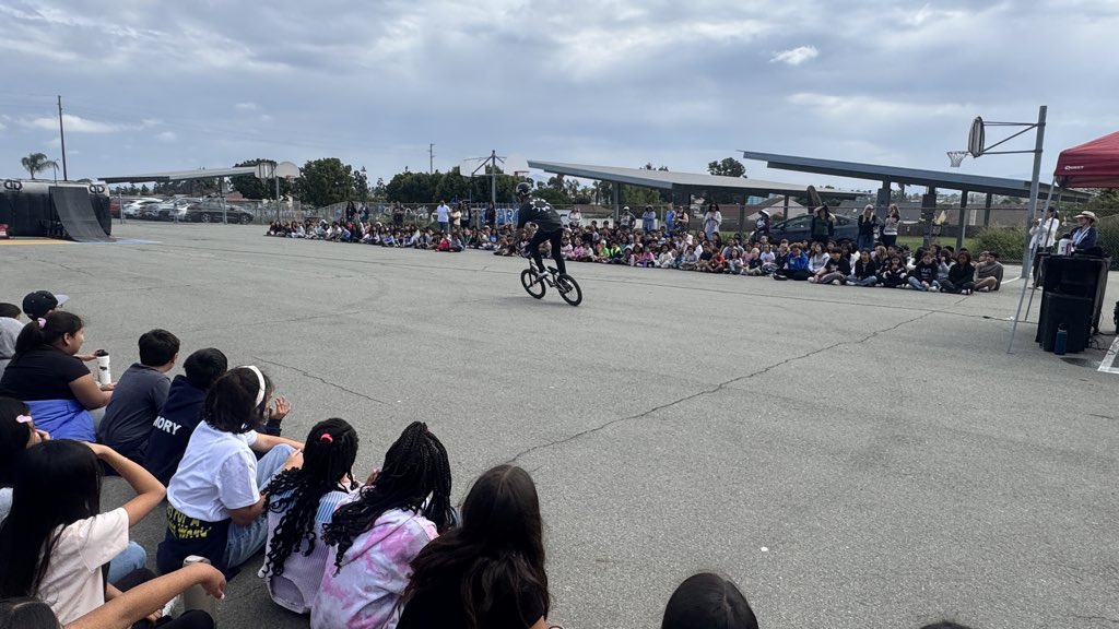 EmoryEagles's tweet photo. Welcome back from spring break, Emory community! 

A huge thank you to our amazing PTA for bringing back the BMX Anti-Bullying Assembly to our school. Your support helps create powerful experiences that inspire kindness, inclusion, and courage in our students. 💙@SBUSD_NEWS https://t.co/eXfWMJdnYg