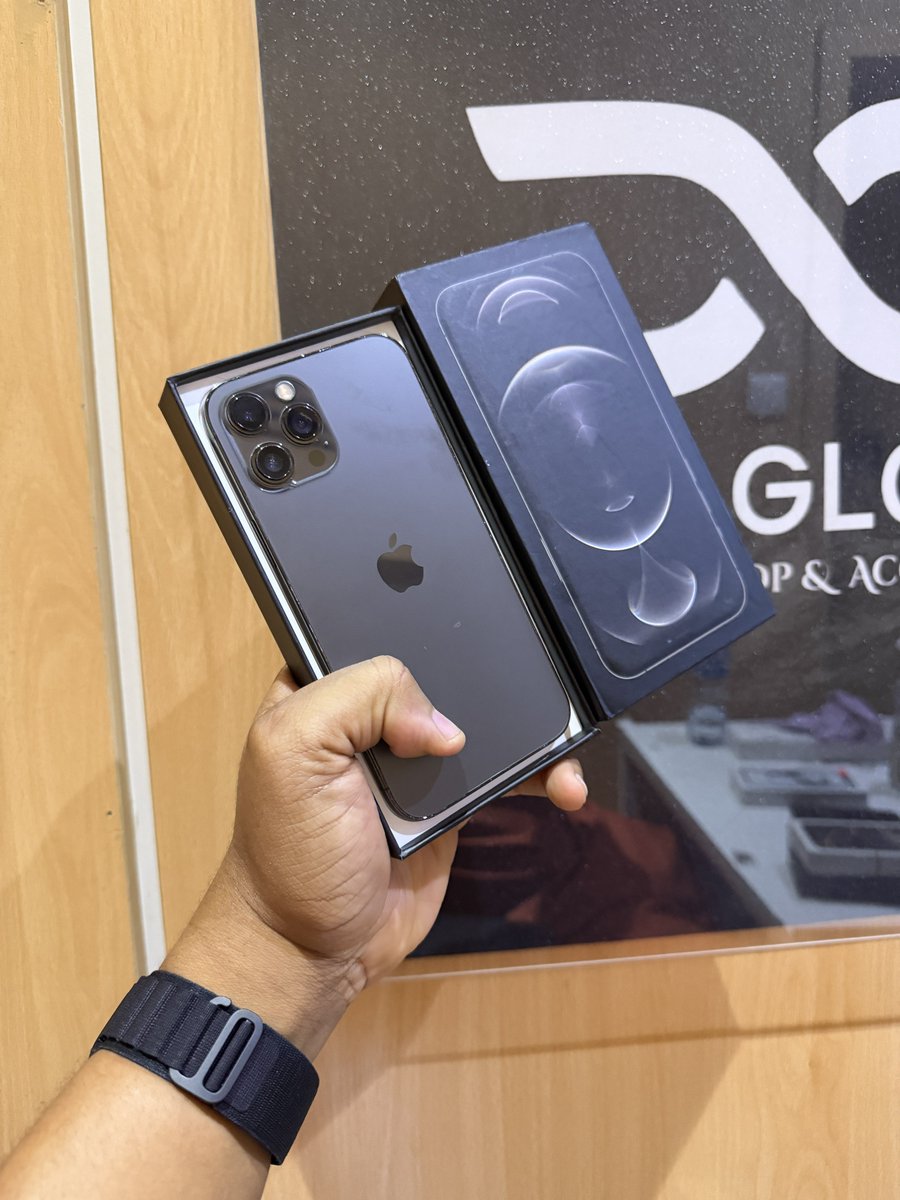 dabz_global's tweet photo. Deal‼️iPhone 12 pro max 128gb with 85% battery capacity! Screne and all part are original! Face ID and everything works great! 

Price: N380,000

Account: 8232100166 Dabz Global Biz Ven  Moniepoint 

Payment on deals are binding! We will not refund or repost, if you have “changed your mind”. We will refund/ come to an agreement according to your wish, if the description of what we posted is different from what you received.  Please be sure you want this before payment. RESPECT THE PROCESS‼️    

Nationwide Delivery 🚚📦