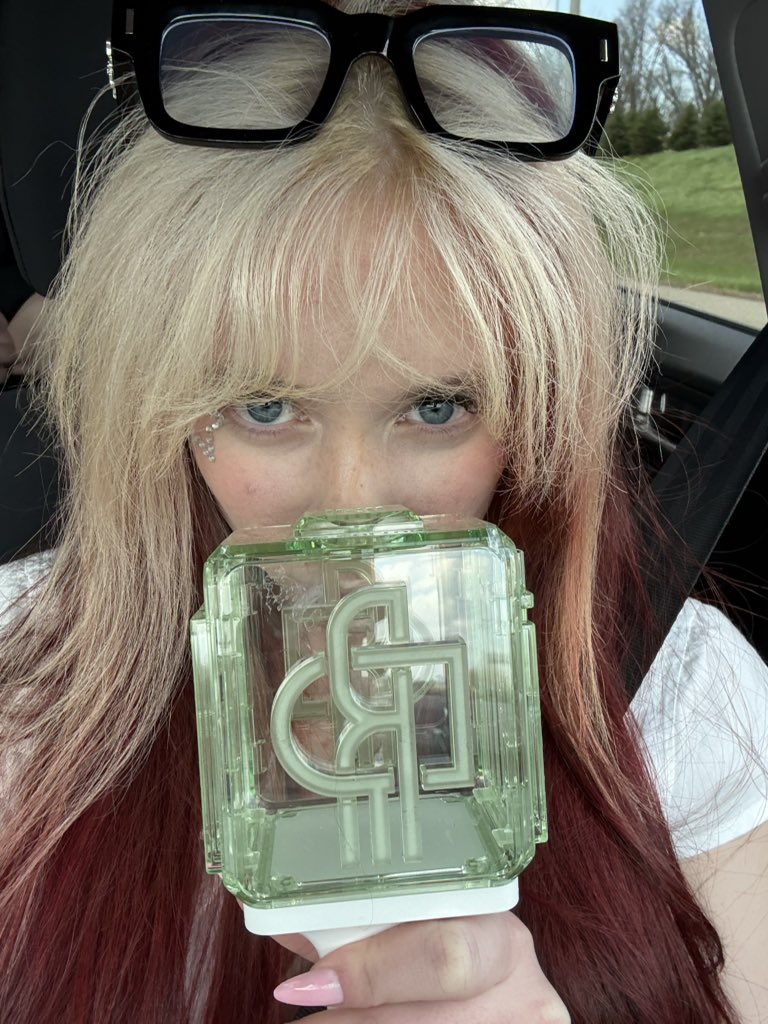 sohee bieber tweet media