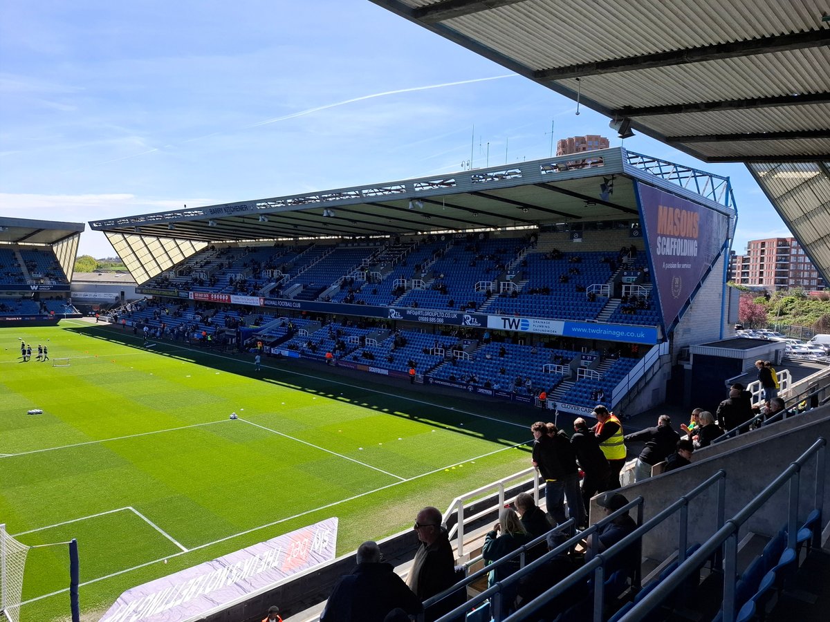 Daniel Tortoise tweet media