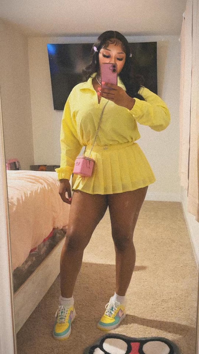 Beauty&class tweet media