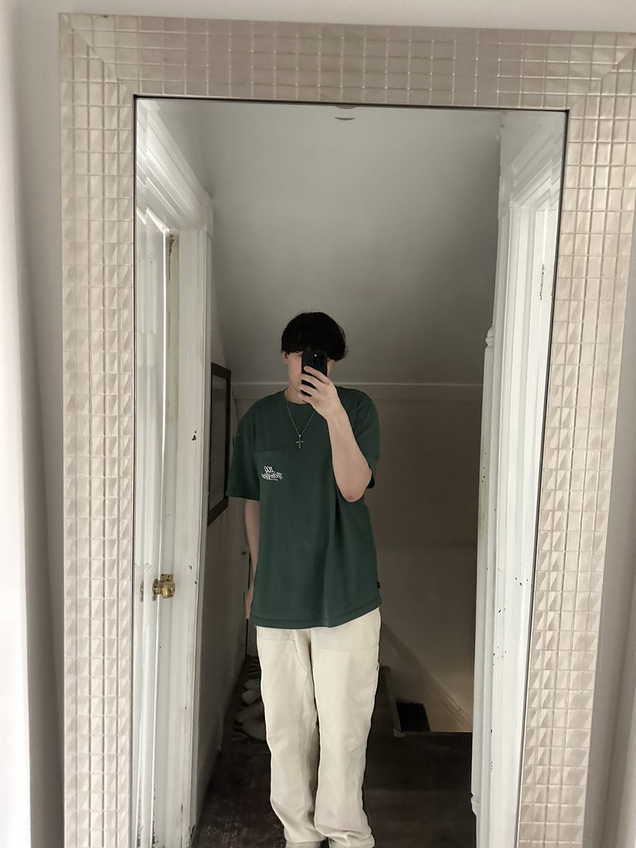 alex 🦦 tweet media