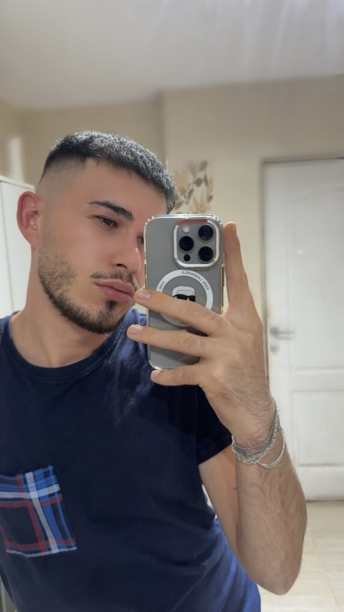 Robert (@robertpoka07) / Posts / X
